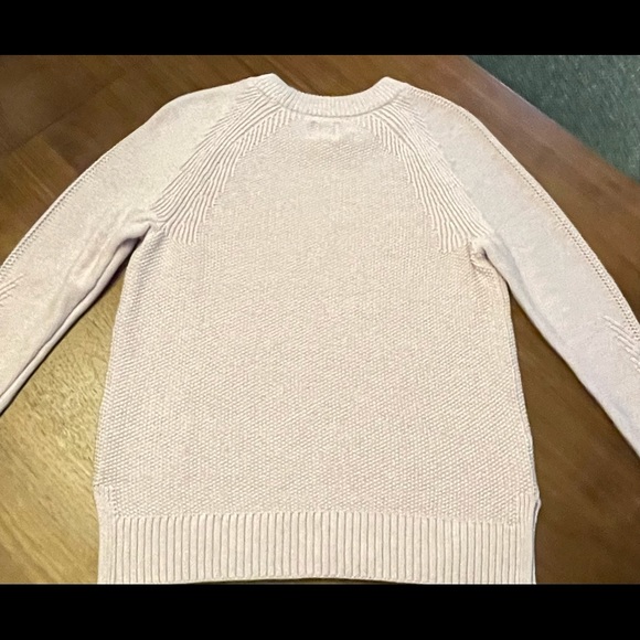 Gap Women's Size XS Purple Lilac Textured Crewneck Sweater - Picture 4 of 6